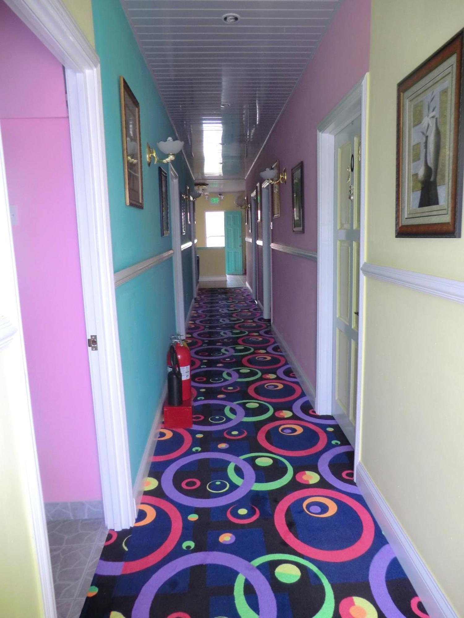 Pg Quality Inn Georgetown Bagian luar foto